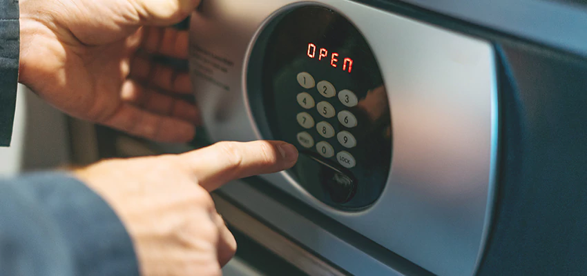 Cash Safe Openers in Glen Avon, California