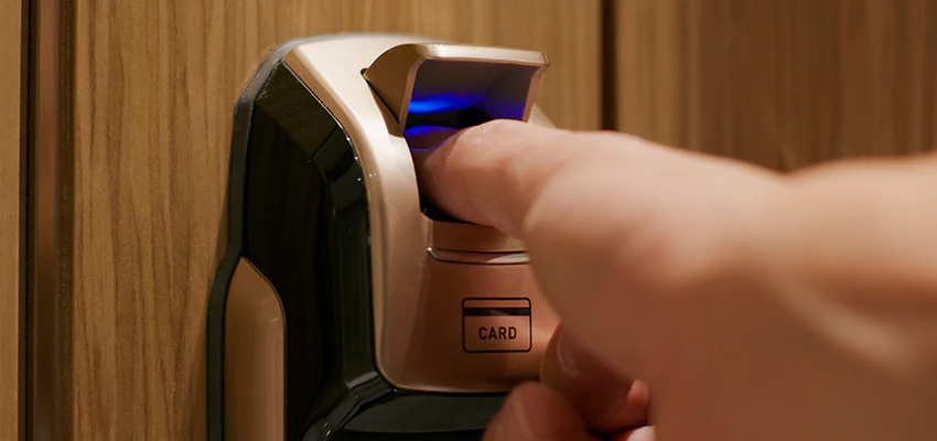 Locksmith Company For Window Lock Installation in Glen Avon, California