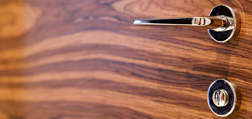 On Demand Locksmith For Key Fobs Repair in Glen Avon, California